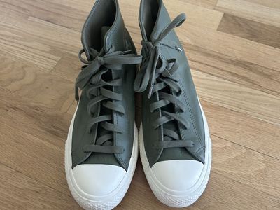 Converse Chuck Taylor All Star Leather High Top Sneakers Olive Green Women's Size 9