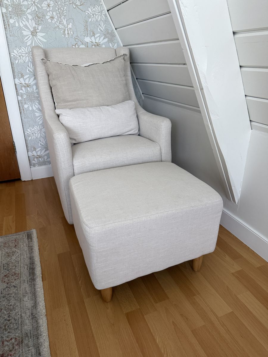 FREE - Glider Chair