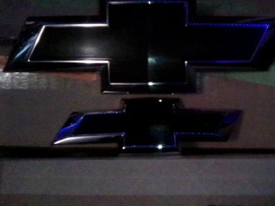 '24 Chevy Tahoe Blk Bow Tie Emblems