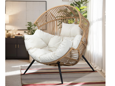 New in Box Wicker Egg Chair PE Rattan Chair with Cushion, Oversized Patio Lounge Chai