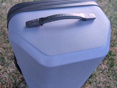 Gen 2 Starlink Kit + Hard Sided Travel Case