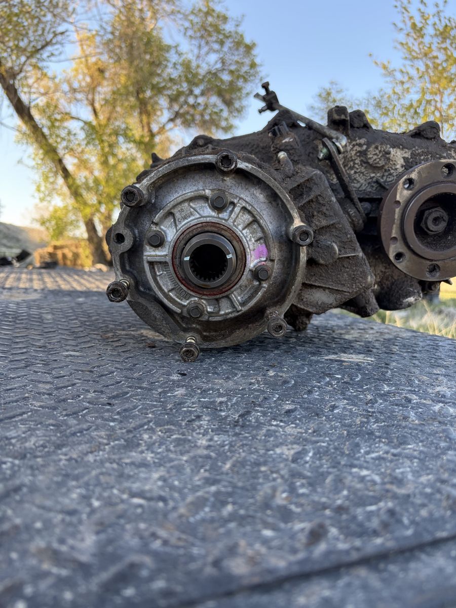 Transfer case dodge ram 2500