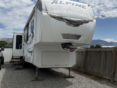 2011 keystone alpine 3450rl