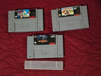 Nintendo sNes game bundle including Mario Paint! trades considered!