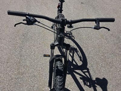 Ozark Trail Vibe 27.5" Mountain Bike Large 19" Frame