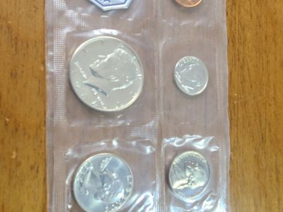 1964 uncirculated coin set in plastic