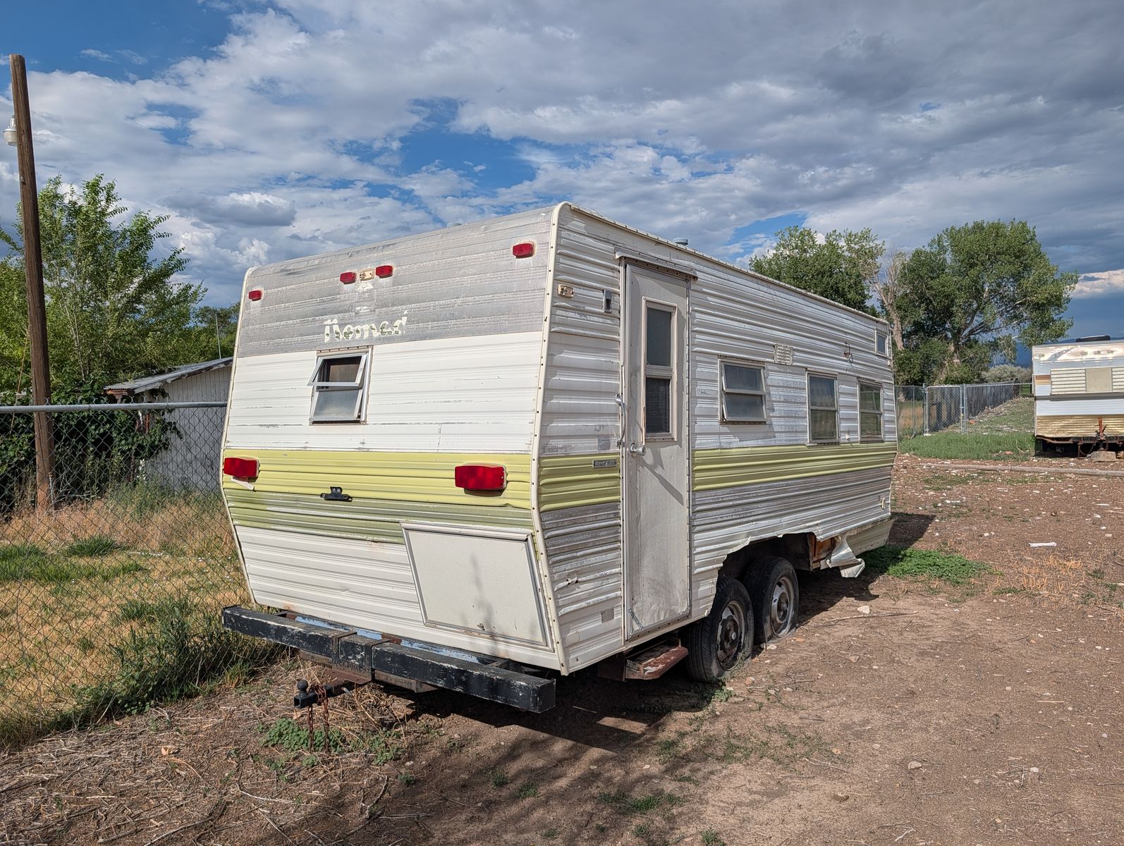 FREE Nomad Travel Trailer - Project RV for Conversion, Parts, or Storage