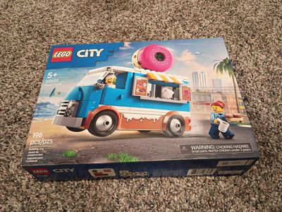 LEGO 60452 Donut Truck