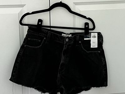 Brand New Abercrombie & Fitch Women’s Jean Shorts