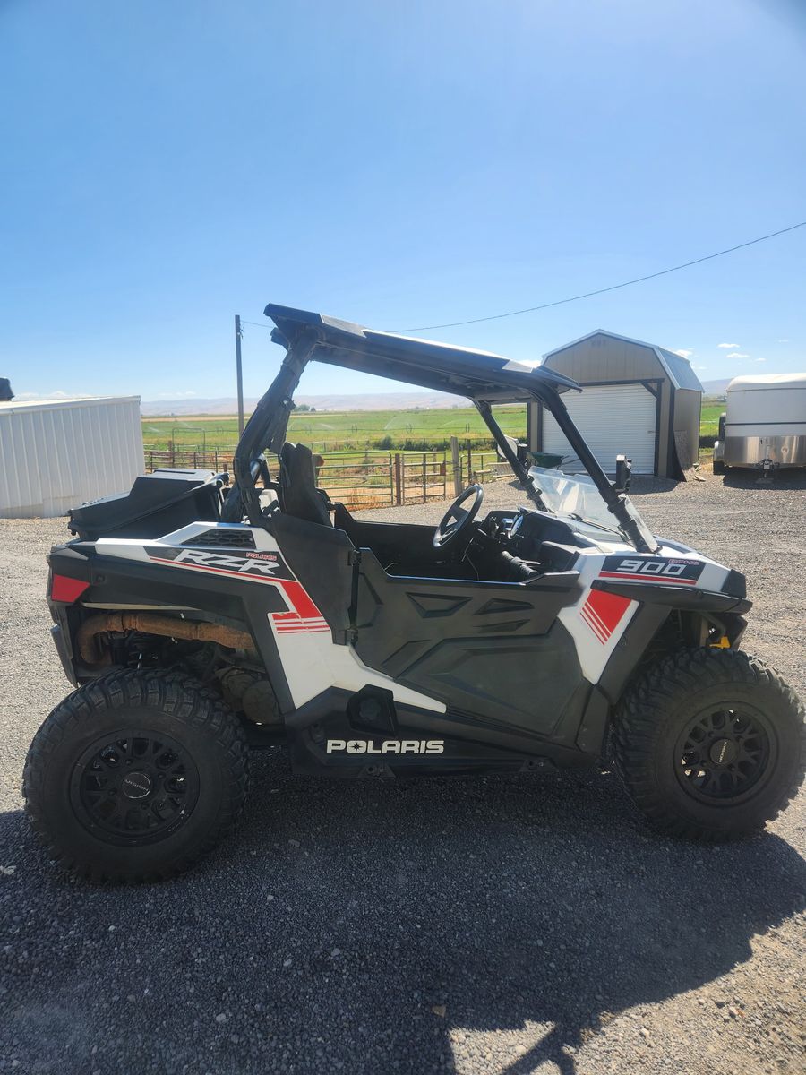 2015 Polaris Trail 900