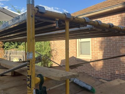 6x10’ scaffolding