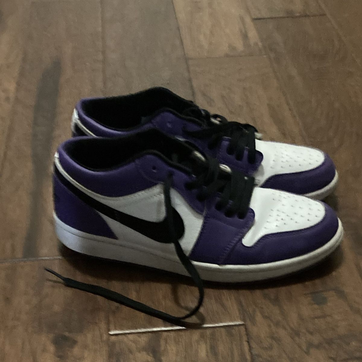 Jordan 1's Lows Purple Size 10