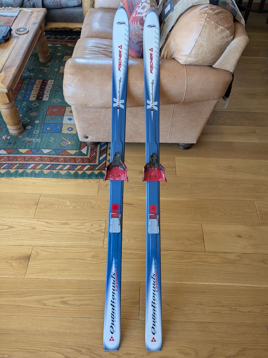 170cm waxless touring skis