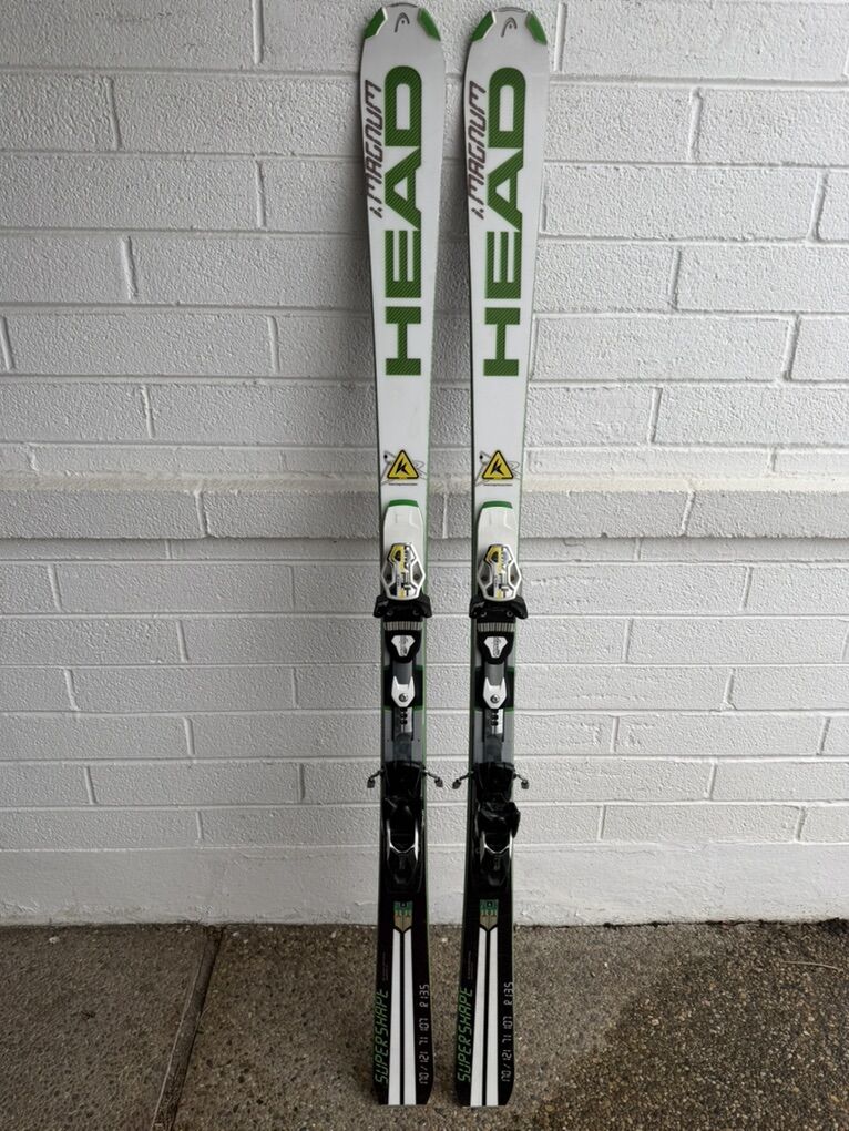 HEAD Supershape i Magnum Skis W HEAD Race Bindings