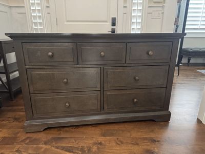 Solid Wood Dark Walnut 7 Drawer Dresser