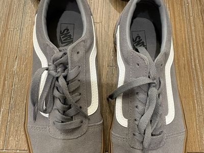 Vans Grey Suede Low Top Sneakers US Youth 6.5 boys or girls