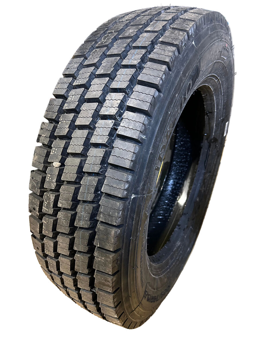 NOS IRONHEAD IDR310 BSW 225 70 19.5 128/126L 14PLY COMMERCIAL TIRE 5548276