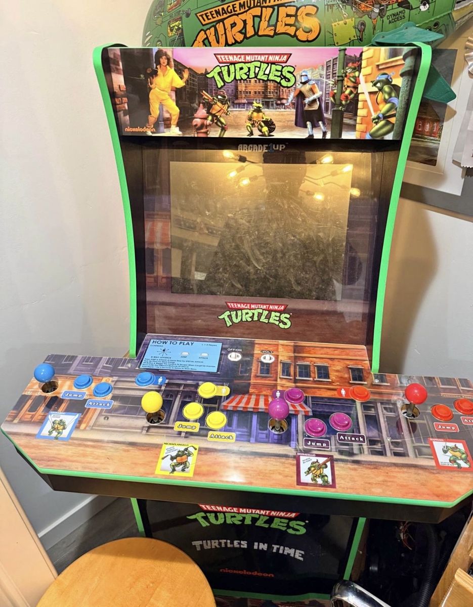 Arcade1Up Teenage Mutant Ninja Turtles Classic Arcade Game Machine - Turtles in Time, 4-Player