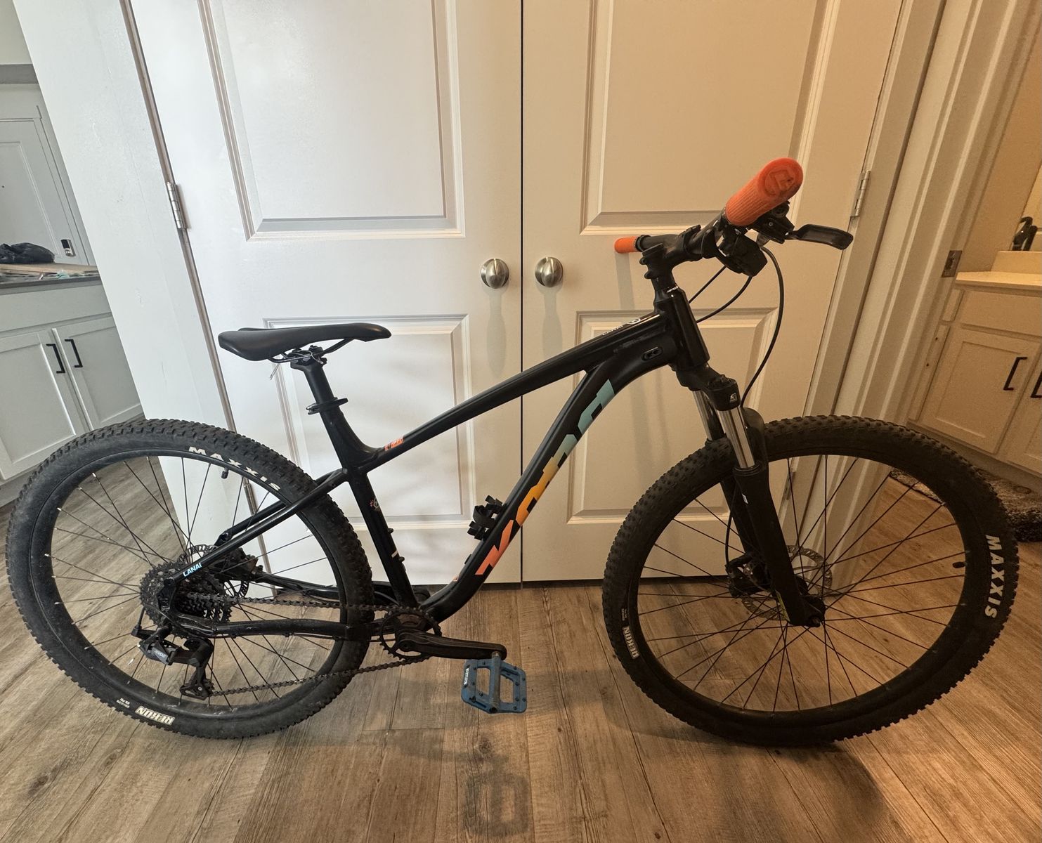 Kona Lanai Mountain Bike – Size Large