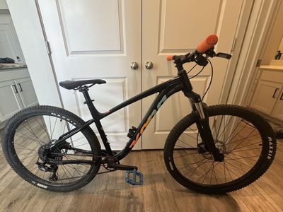 Kona Lanai Mountain Bike – Size Large