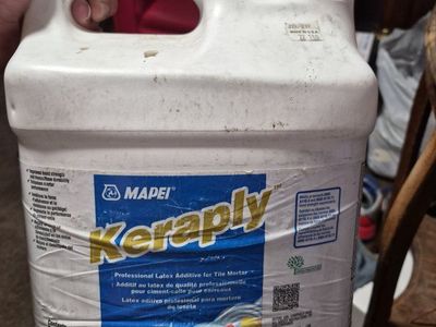 Mapei Keraply Professional Latex Additive for Tile Mortar 2 Gallon. 2 each