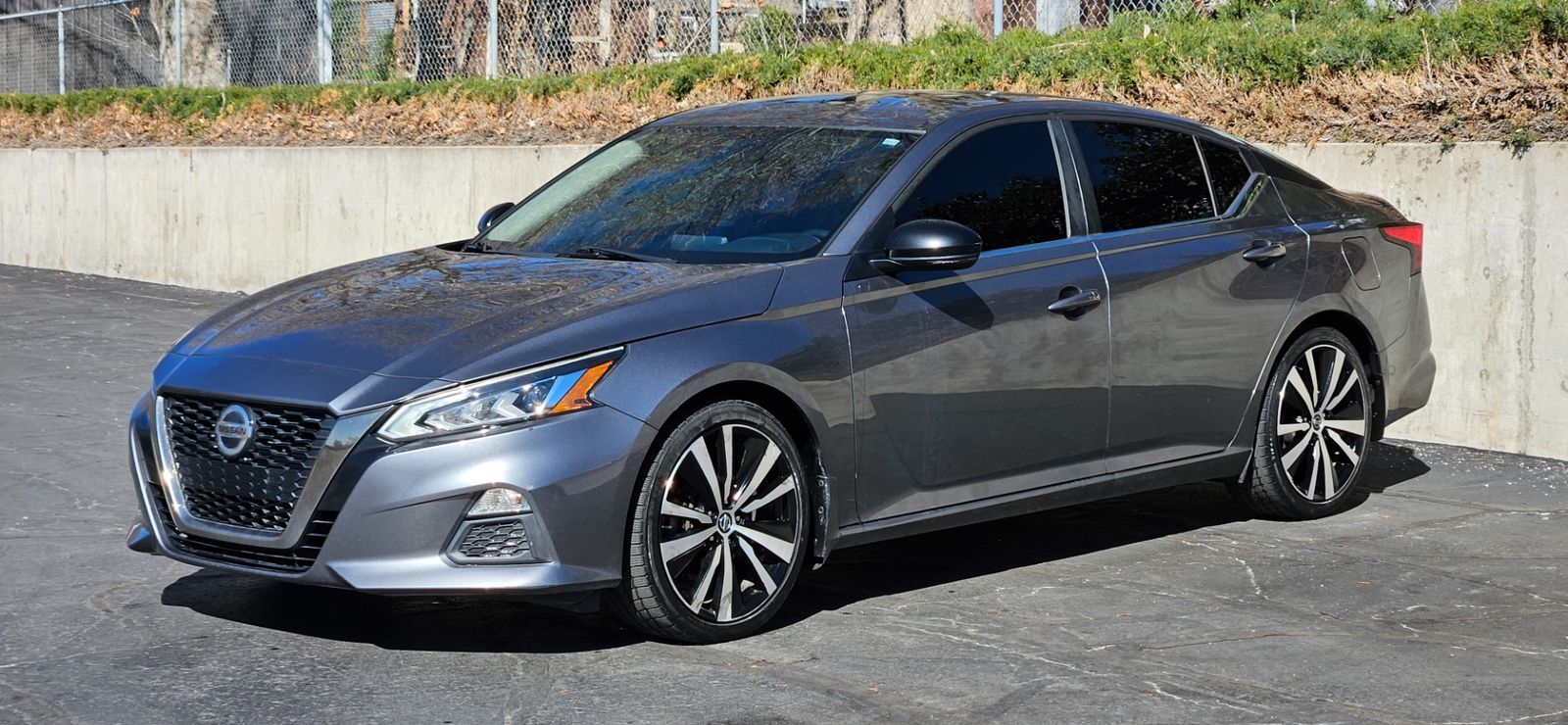 2020 Nissan Altima 2.5 SR