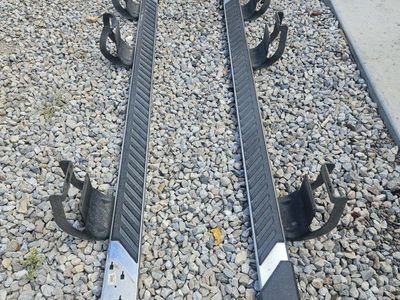 Ford F-250 or 350 4 doors Running Boards