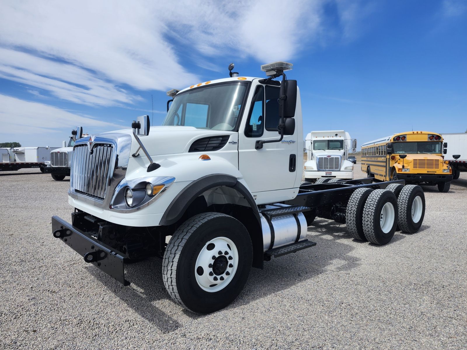 2009 INTERNATIONAL WORKSTAR 7600