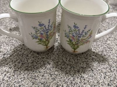 Mikasa Botanical Bouquet Porcelain Mugs - Set of 4, Dishwasher & Microwave Safe