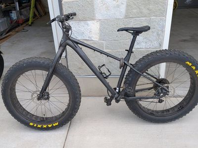 Fat tire bike