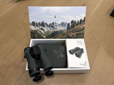 Swarovski NL Pure 12x42 Binoculars