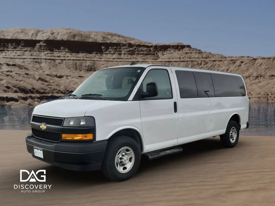 2023 Chevrolet Express LS 3500