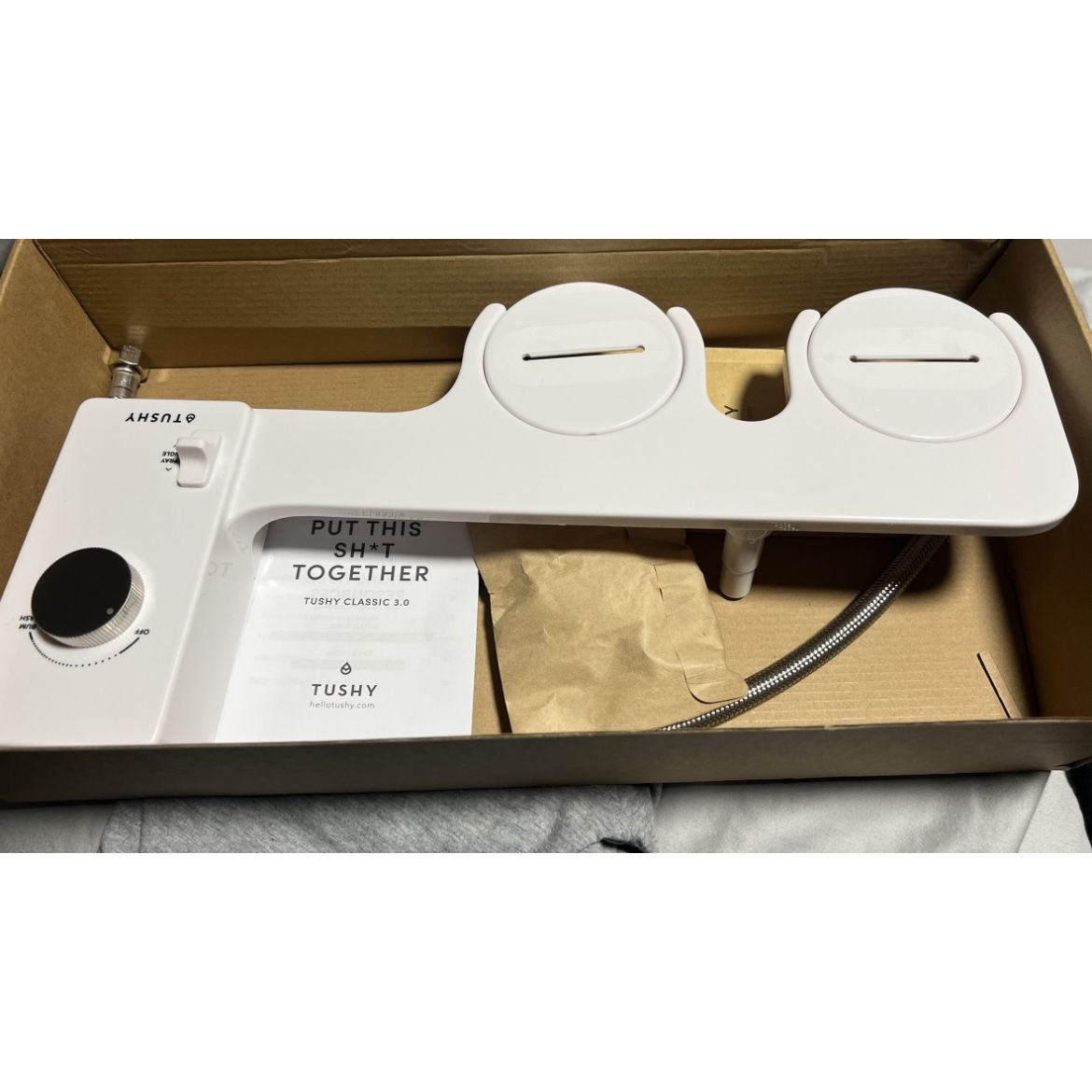 Brand New TUSHY Classic 3.0 Bidet Toolet Seat