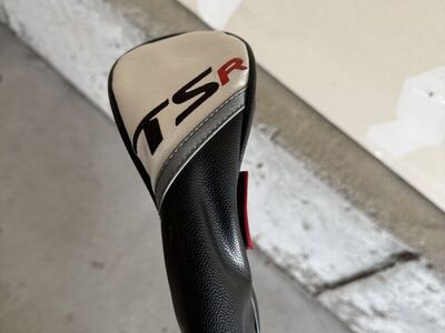 Titleist TSR2 (Like New) Left Handed-18degree