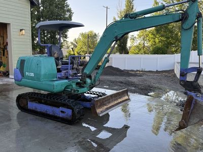 Komatsu pc25-1