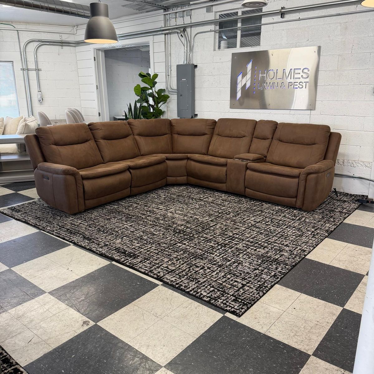 LIKE NEW!! COSTCO SIMMS FABRIC POWER RECLINING SECTIONAL W/ POWER HEADRESTS!!