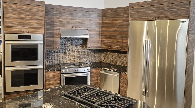 Complete Kitchen Cabinet Package & Granite Countertops. Package Does NOT Include Appliances, They are Available at a Discount.