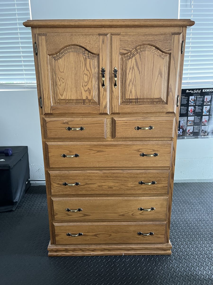 Large Solid Oak Wood Dresser Combo with Storage Cabinet and Drawers