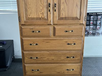 Large Solid Oak Wood Dresser Combo with Storage Cabinet and Drawers