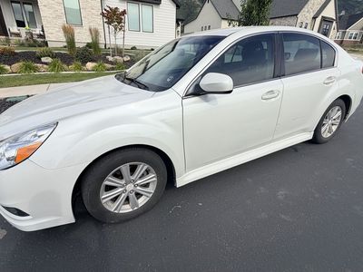 2010 Subaru Legacy 2.5i Premium