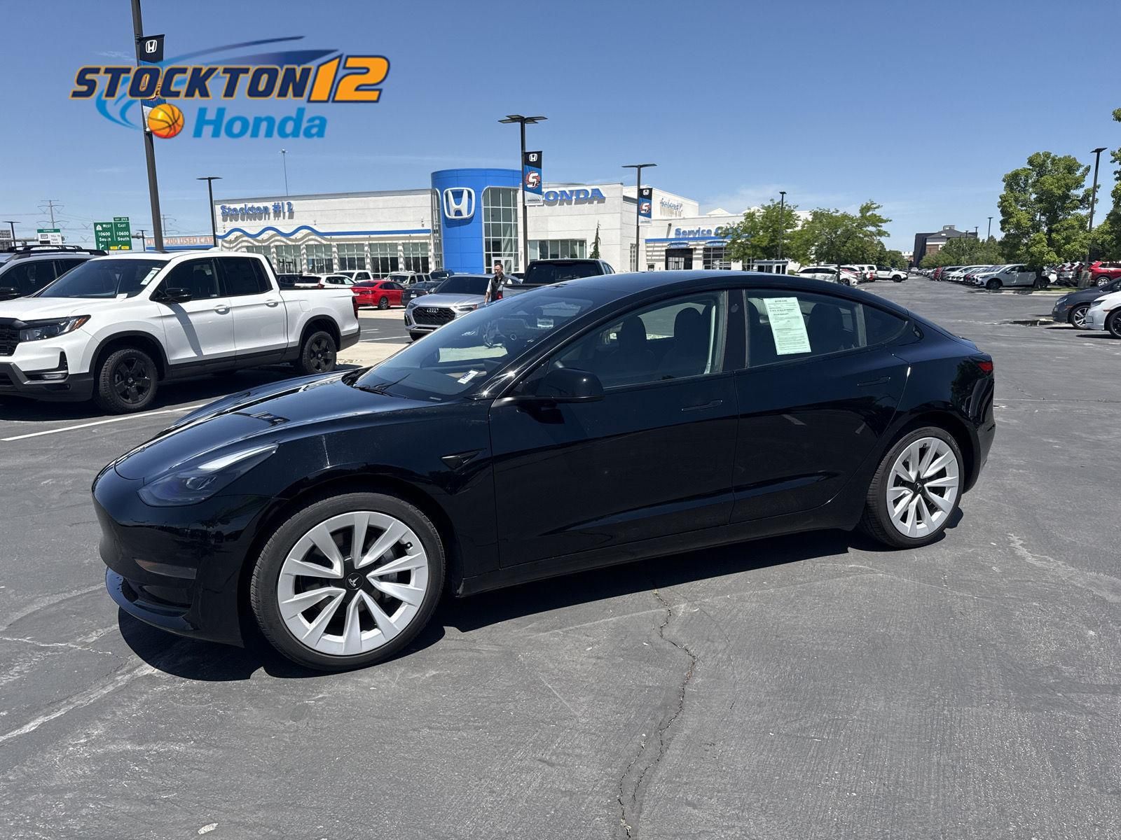 2023 Tesla Model 3 Base