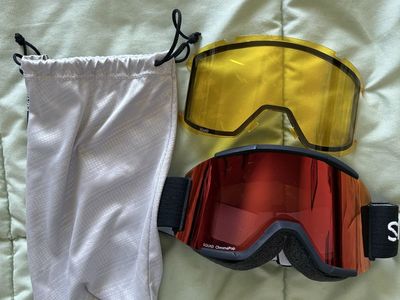 Smith Squad Snowboard And Ski Goggles