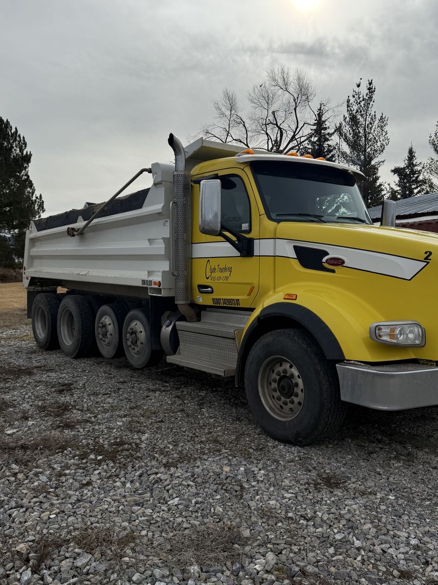 2020 Peterbilt 567 Dump Truck