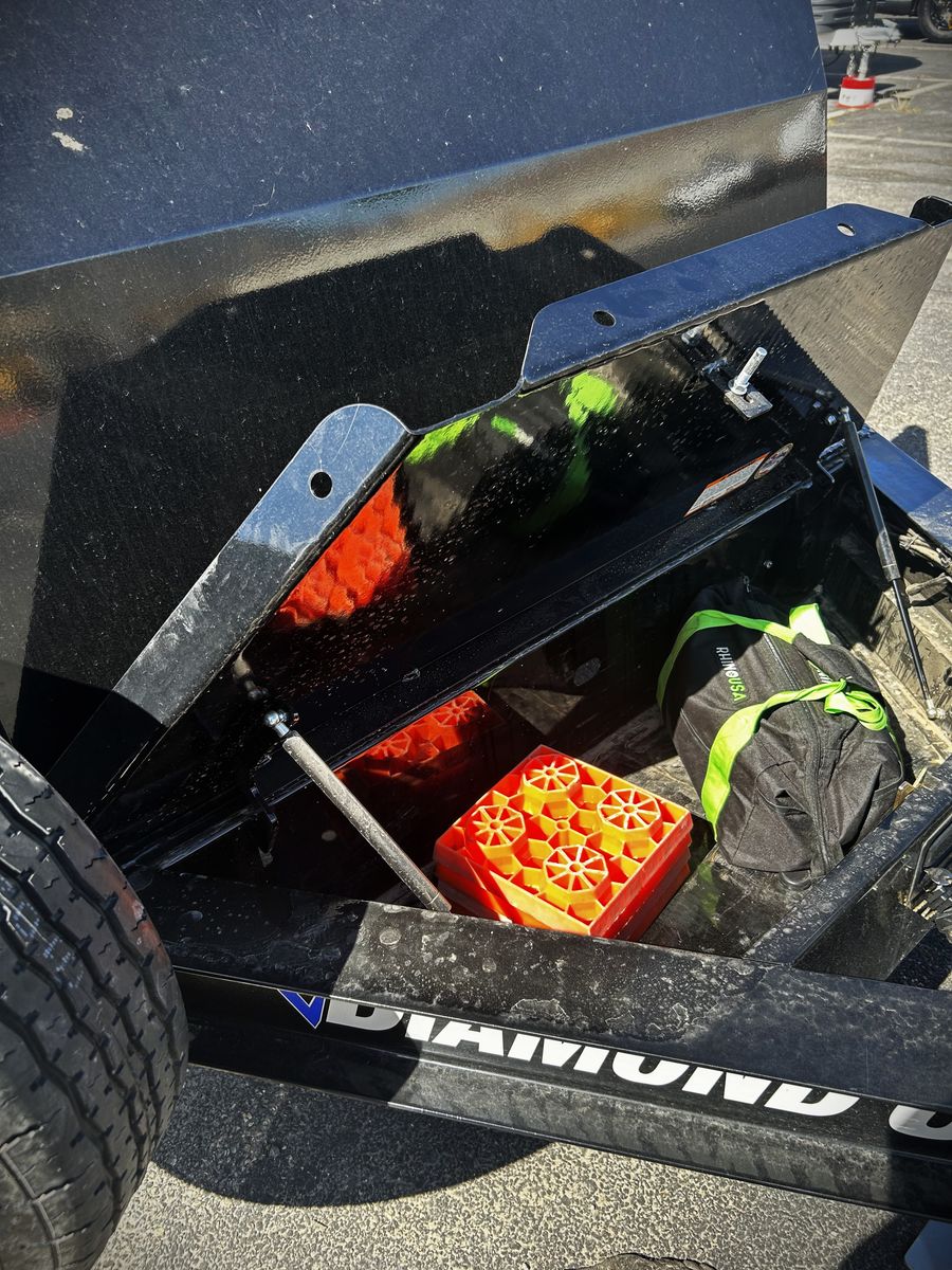 20' Car Trailer/Hauler with Rock Shield