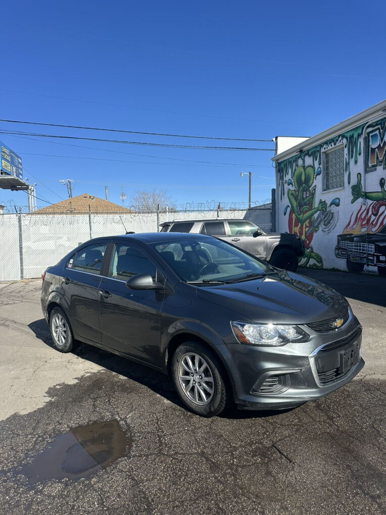 2017 CHEVROLET SONIC LT