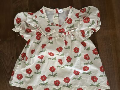 Cream floral poppy print puff sleeve dress with red flowers 12-18 months