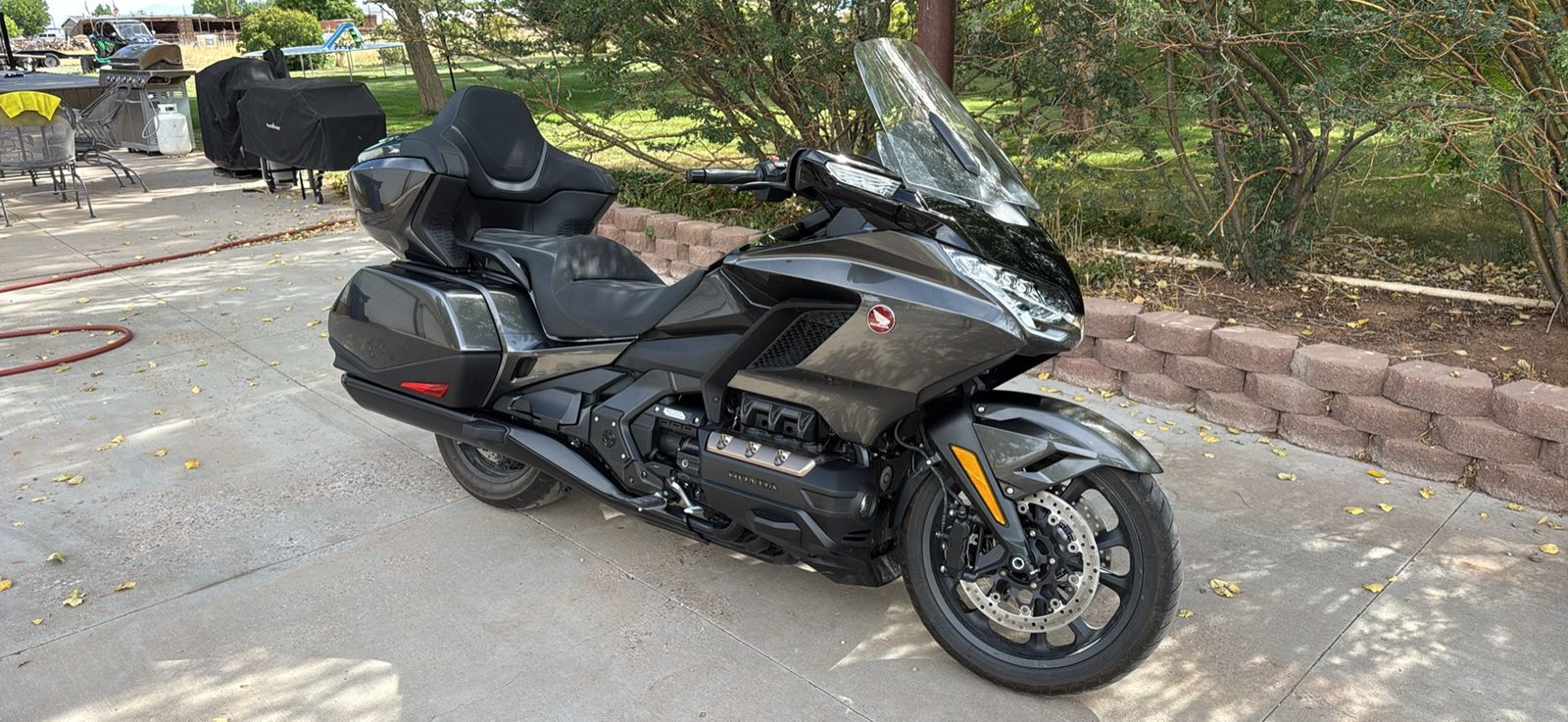 2024 Honda Goldwing touring with DCT