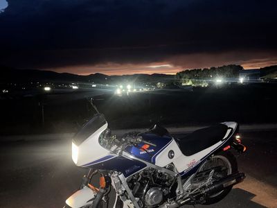 Honda VF750 Interceptor Motorcycle - Blue/White
