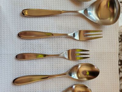 Retroneu Tivoli Contour 34 piece flatware set