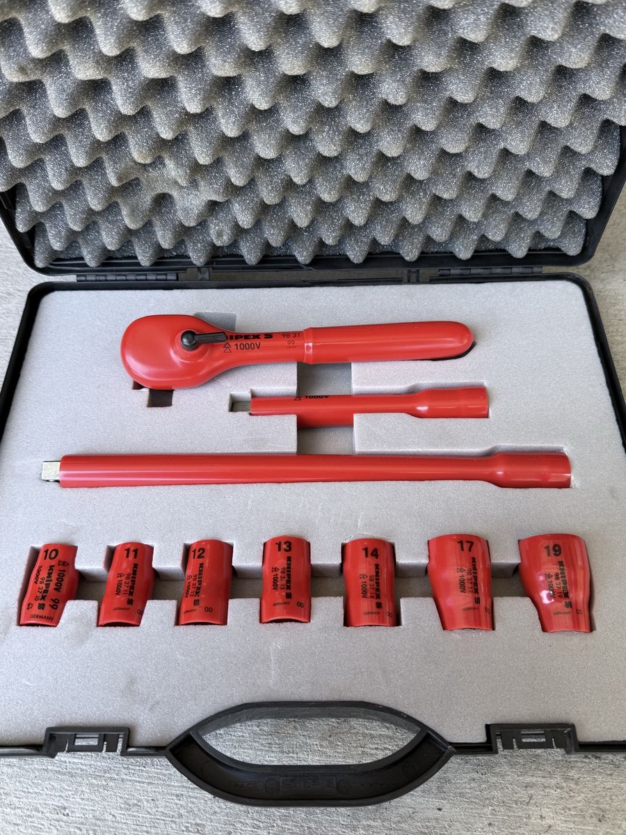 Knipex insulated 1000v socket sets